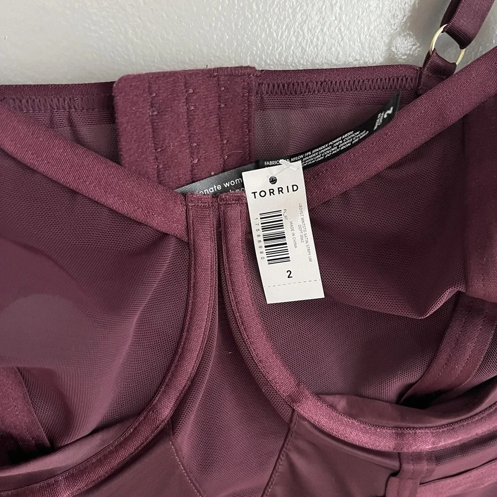 Torrid Satin And Lace Bodysuit Mesh Underwire Cups‎ Size 2X NWT